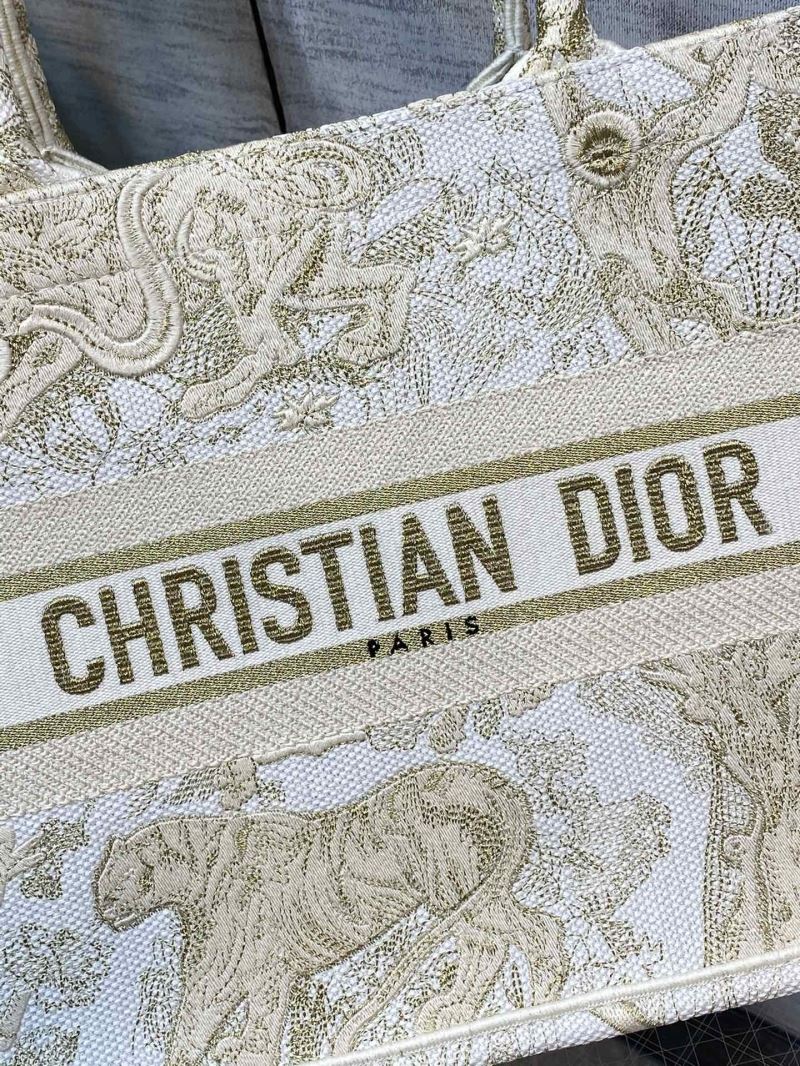 Dior Shopping Bags